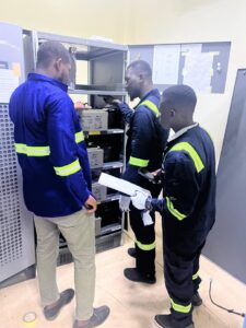 Industrial UPS batteries installation